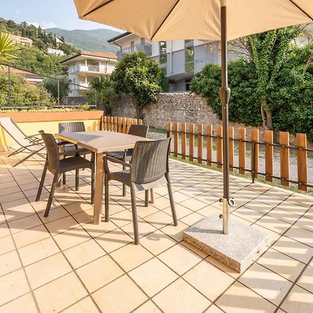 Casa Doppia Lägenhet Torbole Sul Garda Exteriör bild