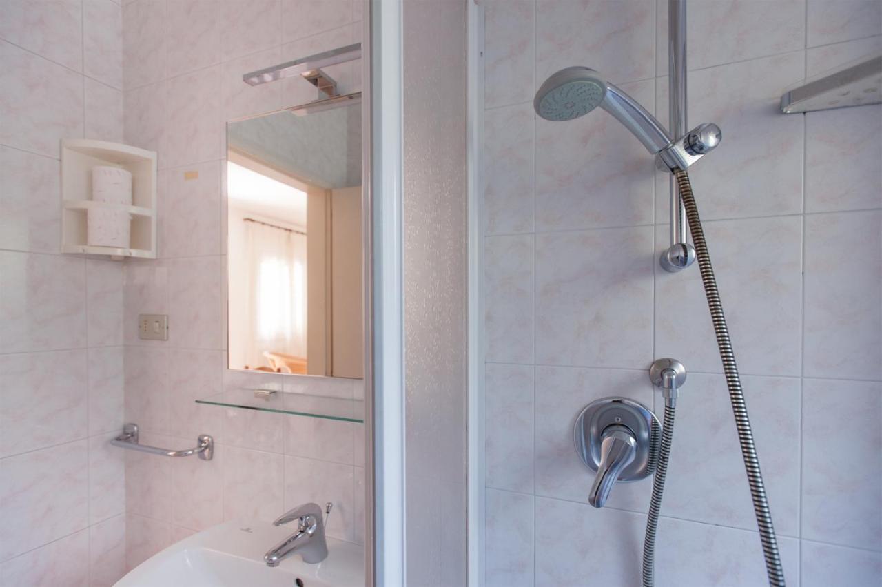 Casa Doppia Lägenhet Torbole Sul Garda Exteriör bild